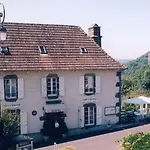 De - Cantal 3* Tournemire (Cantal)