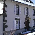 De - Cantal Hotel