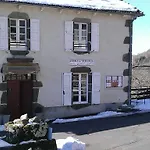 Hotel De - Cantal 3*