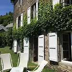 Hotel De - Cantal Tournemire (Cantal)