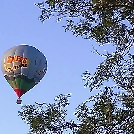 De - Cantal فندق 3*